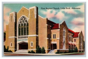 Vintage 1940's Postcard First Baptist Church Louisiana St. Little Rock Arkansas