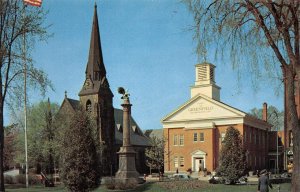 Greenfield, MA Massachusetts  CIVIL WAR MONUMENT~TOWN HALL City Common  Postcard