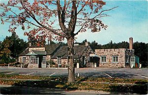 207025-Leicester, Massachusetts, Castle Restaurant, Dairy Bar