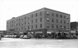 Postcard RPPC South Dakota Huron Hotel Tams automobiles 1940s  Pearson 23-6401