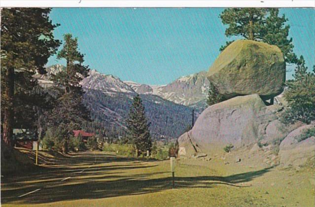 California Mono County Entrance To June Lake