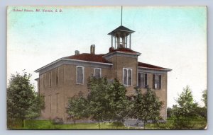 J97/ Mt Vernon South Dakota Postcard c1910 School House Building 95