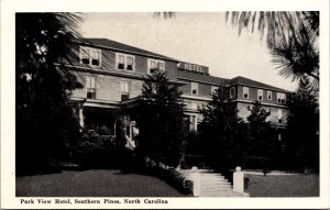 Postcard Park View Hotel in Southern Pines, North Carolina