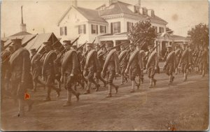 RPPC NJ Sea Girt Doughboys Marching in Front of Governor's Cottage ~1917 M32