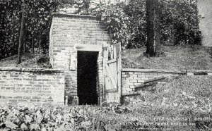 LPS07 Upper Sandusky Ohio Berry's Spring Vintage Postcard 