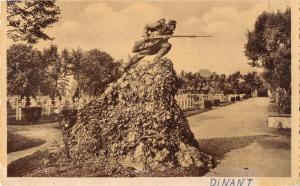 BR50567 Dinant citadelle cimetiere francais et monument au poilu   Belgium