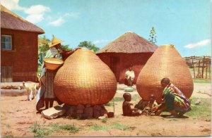 Postcard South Africa - Basutos Storing Grain - Bantu