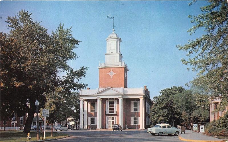 Georgetown Delaware~Sussex County Courthouse~Historical Info on Back~50s Cars