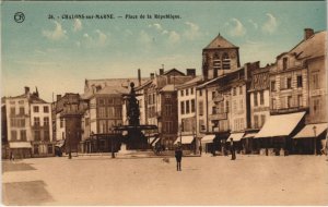 CPA CHALONS-SUR-MARNE Place de la Republique (991066)