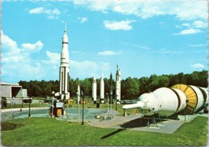 Postcard AL Huntsville - Alabama Space and Rocket Center Saturn V Rockets