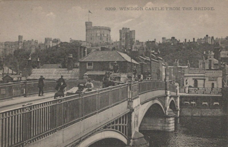 Berkshire Postcard - Windsor Castle From The Bridge  RS23597