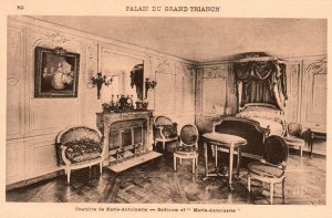 Vintage Postcard Palais Du Grand Trianon Chambre De Marie-Antoinette Bedroom