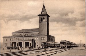 Postcard Union Railroad Depot in El Paso, Texas