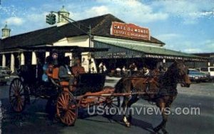 The cafe du monde - New Orleans, Louisiana LA  