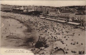 CPA BIARRITZ (Cote Basque) - Vue générale de la Grande Plage (126864)