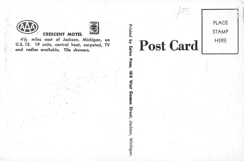Jackson Michigan~Crescent Motel~Roadside View on US Route 12~50s Cars~Postcard