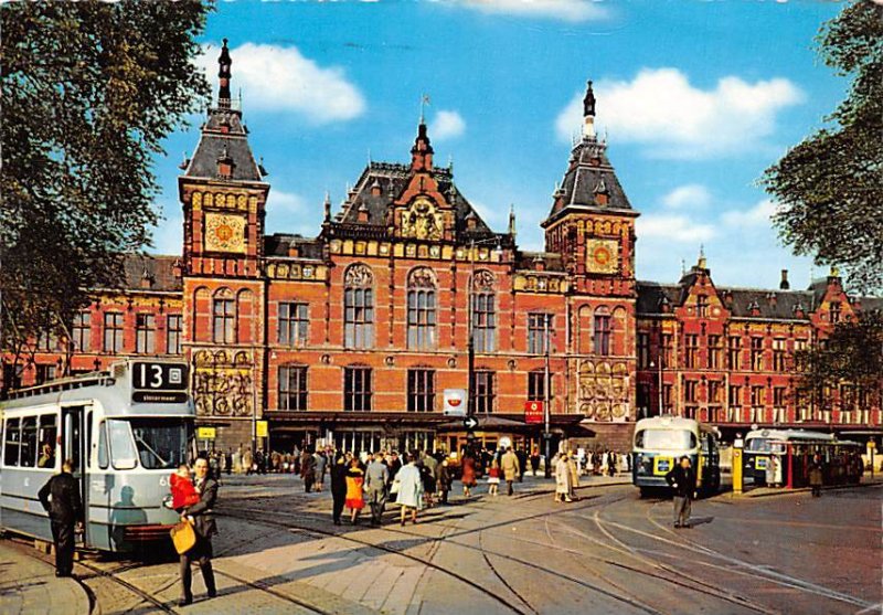 Central Station Amsterdam Holland Postal Used Unknown 