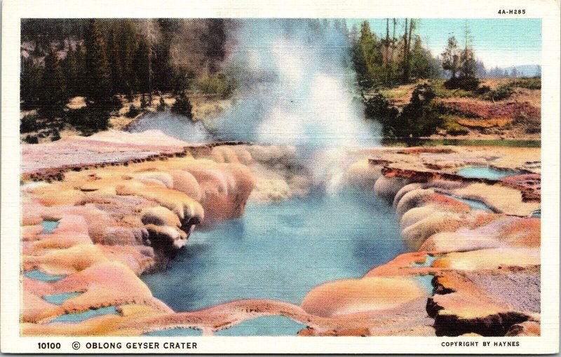 Oblong Geyser Crater Yellowstone Park Old Faithful Linen Postcard UNP Curt Teich 