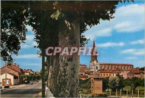 Postcard Modern Caussade (Tarn et Garonne) View with the church's Arrival Mon...