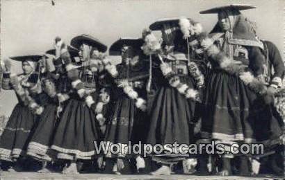 Cuzco, Peru Bailarinas de Tinta a la fiesta del Intiraimi  Bailarinas de Tint...