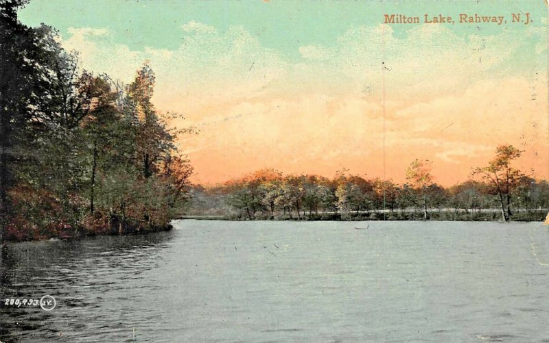 RAHWAY NJ~MILTON LAKE~VALENTINE PUBL POSTCARD