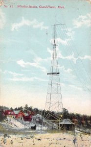 Grand Haven Michigan Wireless Station, Color Lithograph Vintage Postcard U8752