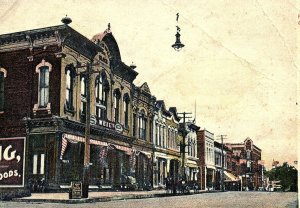 1907 CLARINDA IOWA PUBLIC SQUARE G.L. GRAFF DRUG STORE AD POSTCARD P881