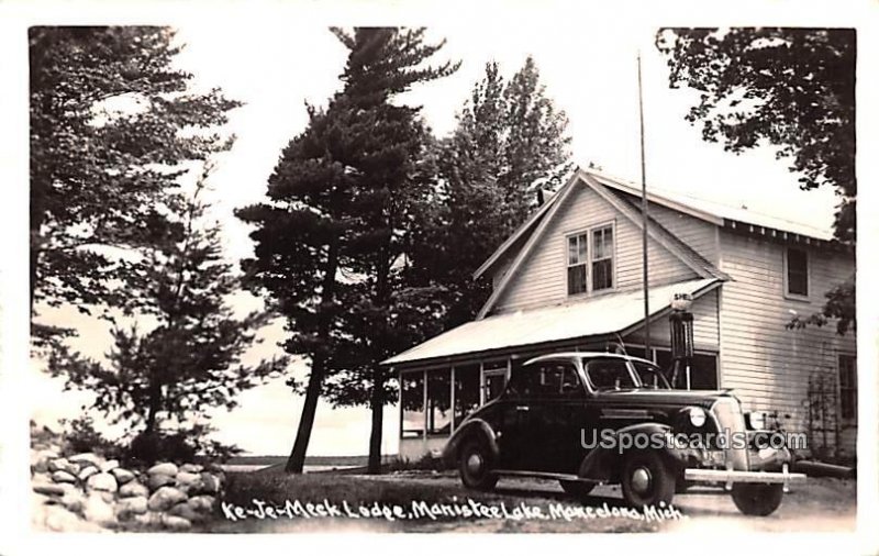 Ke Je Meck Lodge in Mancelona, Michigan