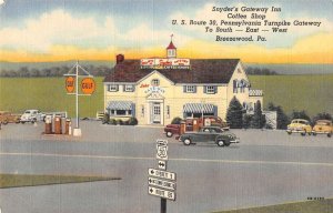 Breezewood Pennsylvania Snyder's Gateway Inn Gulf Gas Station Postcard AA37559