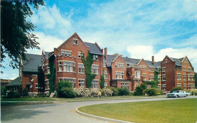 GUELPH ONTARIO CANADA MacDONALD INSTITUTE AT UNIVERSITY POSTCARD 1960s