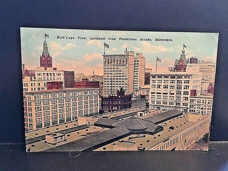 Postcard Hand Tinted Early View from Plankton Arcade in Milwaukee,  WI  X5