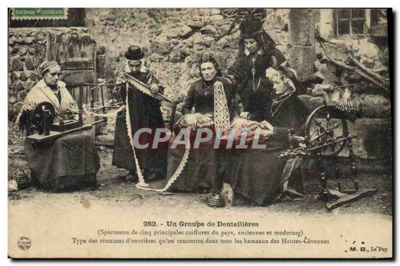 Old Postcard Folklore Lace Dentelliere A group of bobbin lace makers