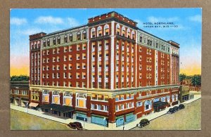 VINTAGE LINEN POSTCARD UNUSED - HOTEL NORTHLAND, GREEN BAY, WISCONSIN