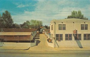 COLORADO SPRINGS, Colorado CO   SHEARER LODGE~Zella Hudson  ROADSIDE   Postcard