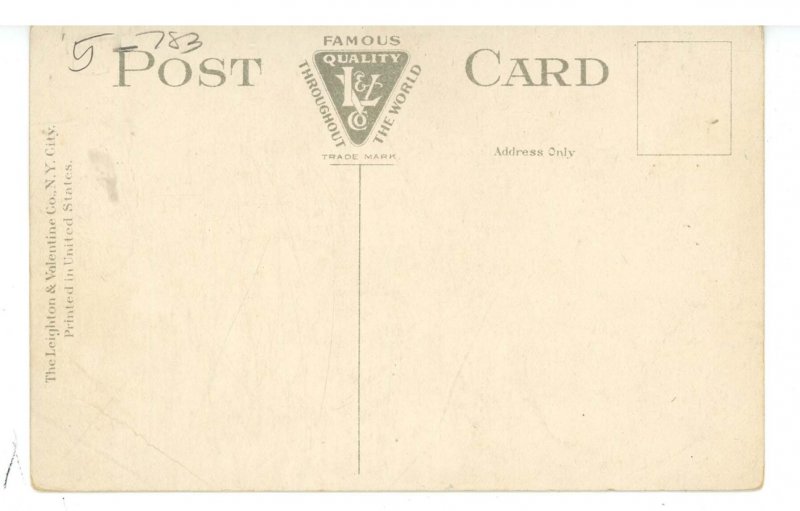 ME - Boothbay Harbor. Boothbay House  (crease)