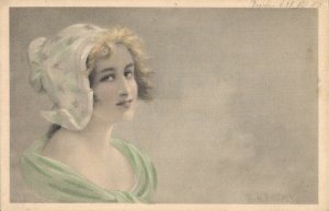 Art Nouveau Girl Vintage Postcard 08.01