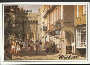 Berkshire Postcard - Windsor, Church Street. Posted 1997 -  LC3580