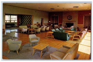 c1950's Main Lounge of Memorial Union Lawrence College Appleton WI Postcard