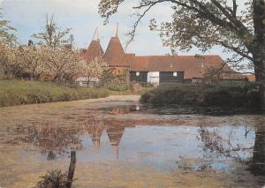 uk6155 kentish oast house  uk