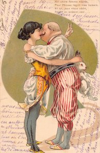 L474 Easter Rabbit 1905 Couple Kissing Comic Humour risque vintage postcard