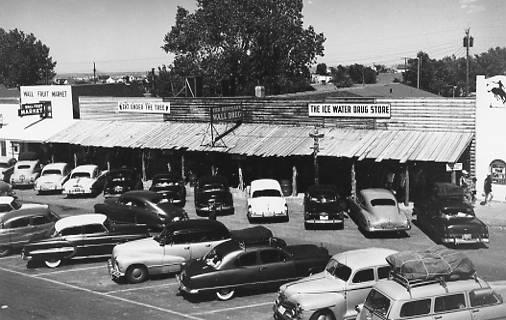 SD - Wall, Wall Drug Store, 1950's    *RPPC