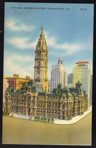 Pennsylvania PHILADELPHIA City Hall and Skyscrapers - LINEN