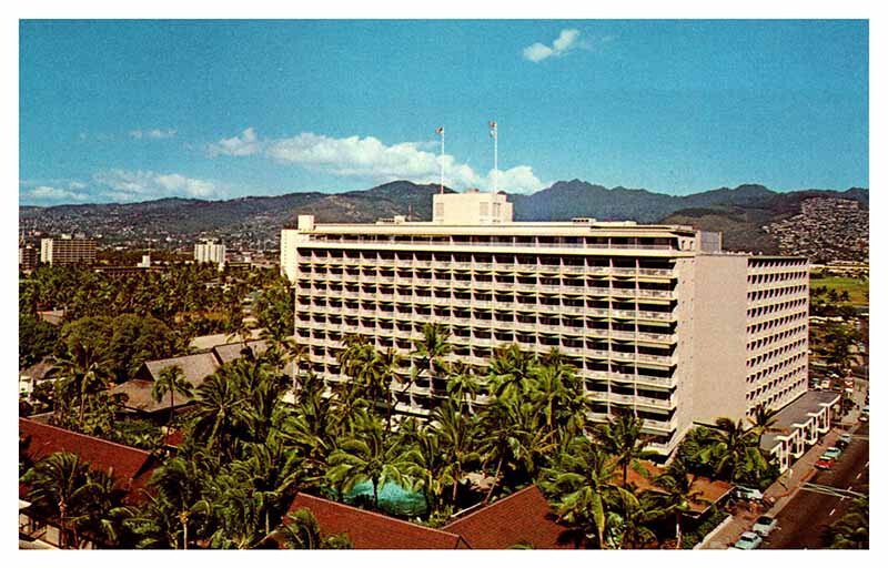 Postcard HOTEL SCENE Waikiki Hawaii HI AU6954