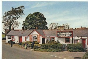 Scotland Postcard - The Blacksmith's Shop - Gretna Green - Dumfriesshire   AB104