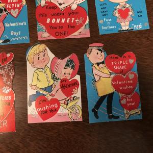 13 Vintage Kiddie Valentines - 1960s - Lots Of Glitz! - Penguins, Other Cuties