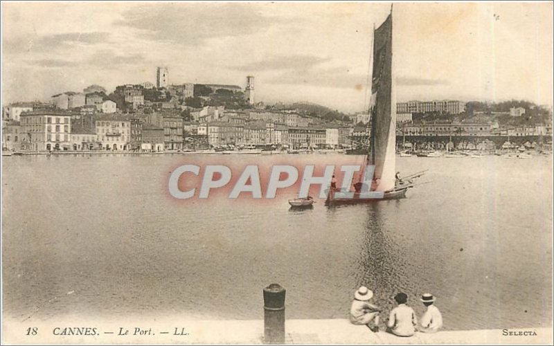 Old Postcard 18 CANNES-e-Pori LL boat Sailboat Child