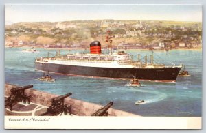Transportation~Cunard Line RMS Carinthia Cruise Ship In Harbor~Vintage Postcard