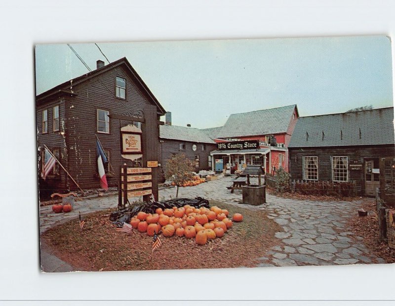 Postcard 1836 Country Store, Wilmington, Vermont