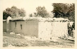 Postcard RPPC 1920s New Mexico Adobe Home American woman NM24-1166