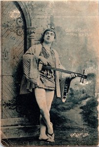 1880's Opera Star Courtice Pounds/Gilbert & Sullivan's Mikado Vintage Trade Card